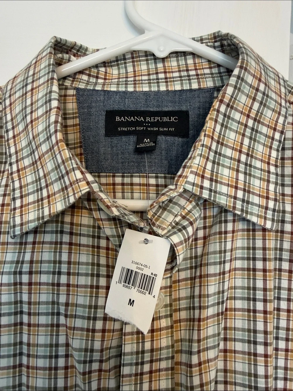 Banana Republic Men's Plaid Button-Down Shirt in Brown, Green, Cream NWT